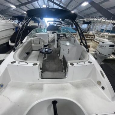 2022 Hurricane SunDeck 2690